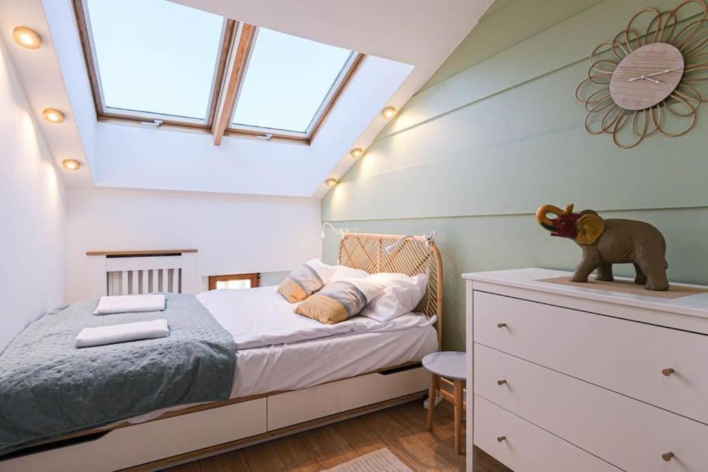 Cozy Loft Under The Wawel Sky Apartment Krakow Luaran gambar