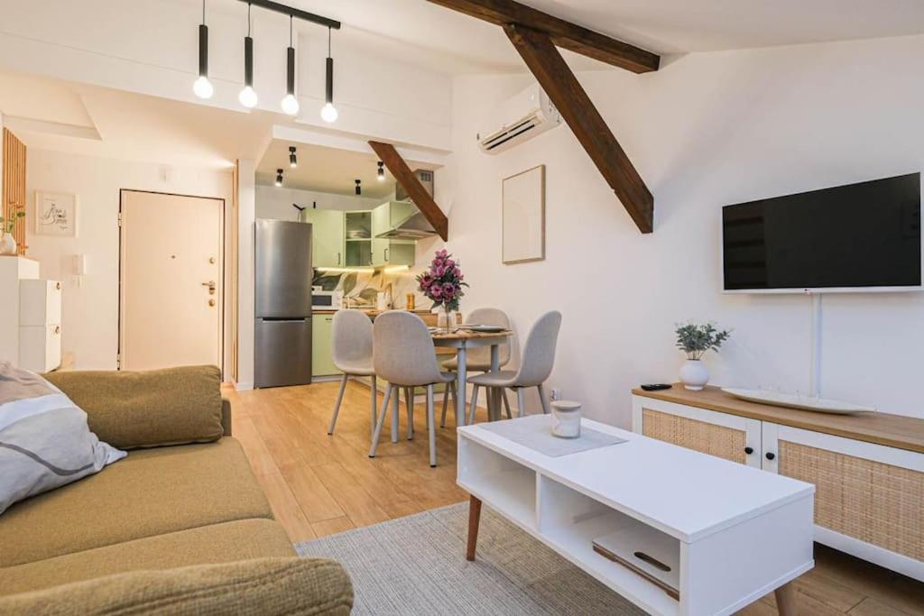 Cozy Loft Under The Wawel Sky Apartment Krakow Luaran gambar